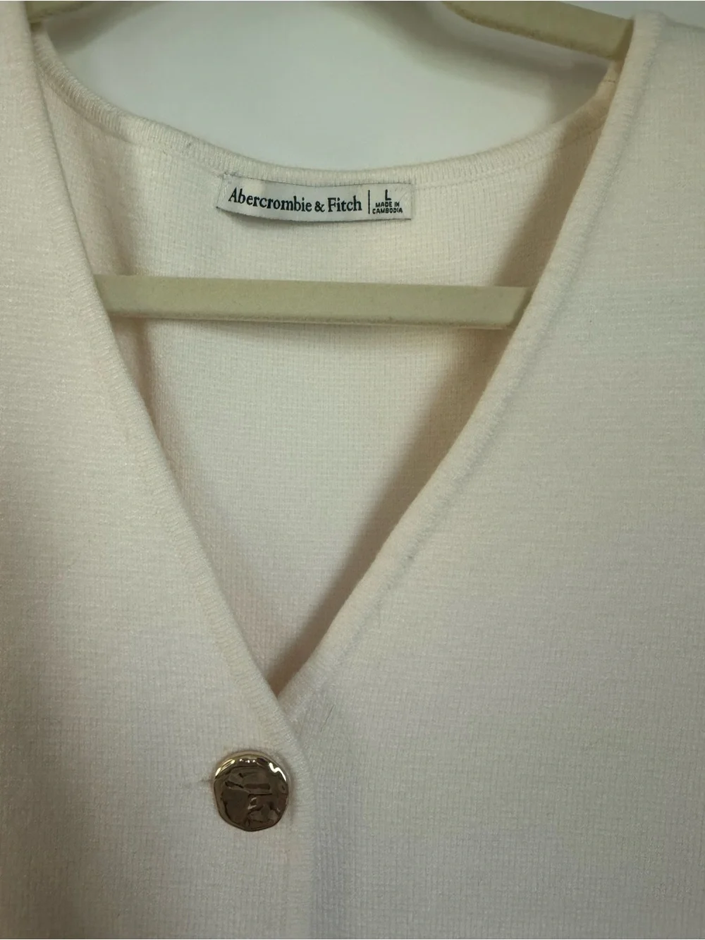 Abercrombie & Fitch Cream Button-Front V-Neck Vest Large - Picture 2 of 4